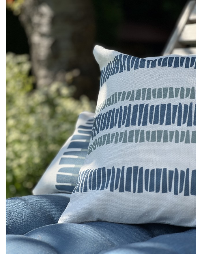 COUSSIN SIMNIE 30X50CM DEPERLANT+ANTI UV