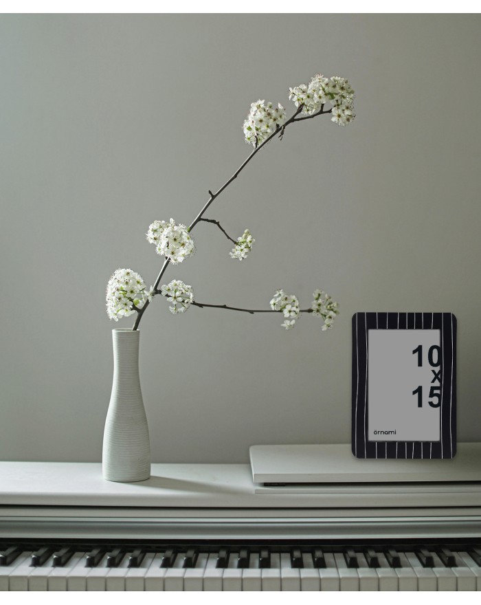 CADRE PHOTO 10X15 RAYE N&B