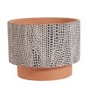 CACHE POT TERRE CUITE  DECOR RELIEF D.20CM